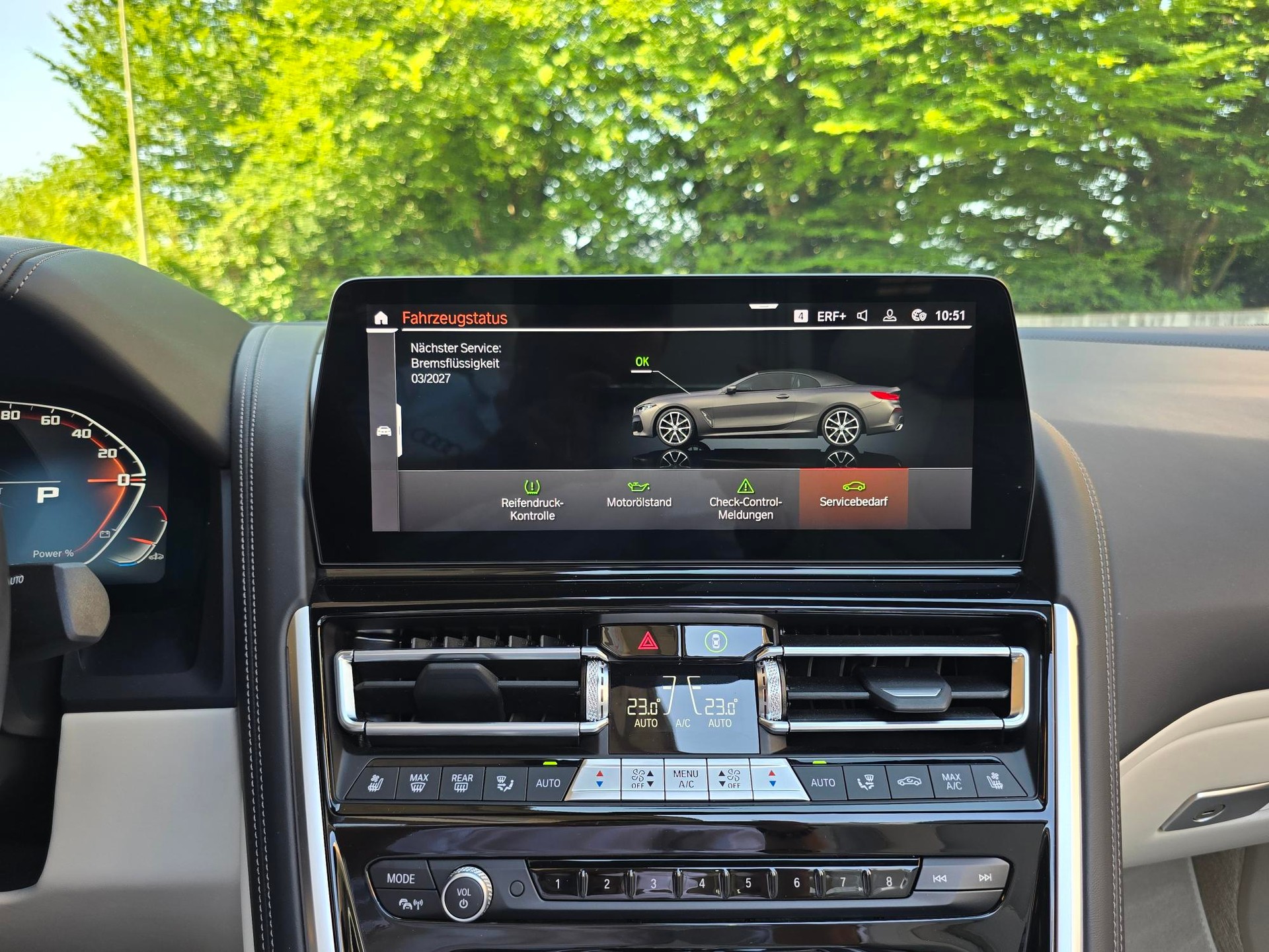 BMW M850i xDrive Steptronic-image-11