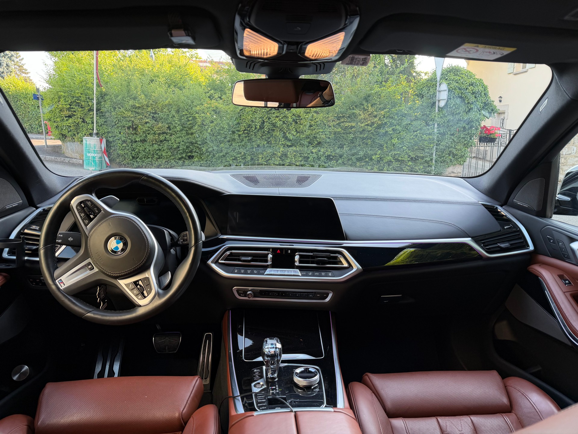 BMW M50d xDrive-image-4