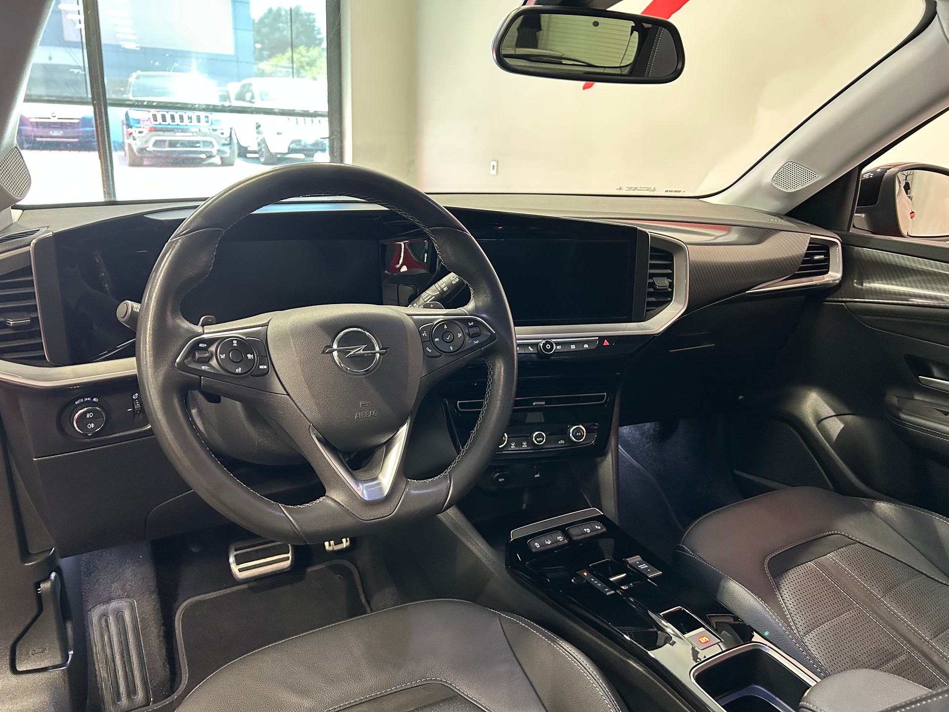 OPEL Mokka 1.2 Direct Injection Turbo Ultimate Aut.-image-10
