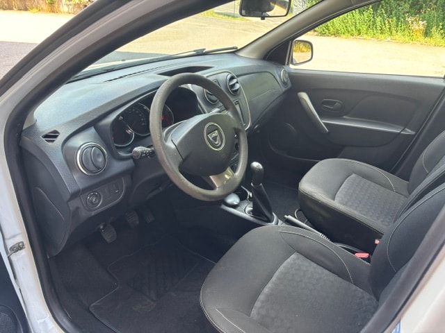 DACIA Sandero 0.9 Lauréate-image-3