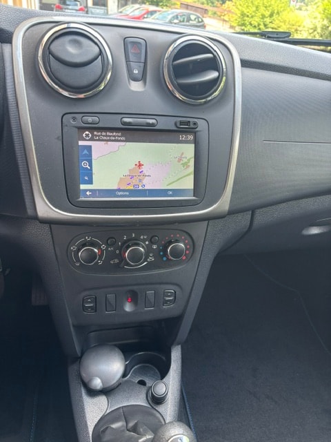 DACIA Sandero 0.9 Lauréate-image-5