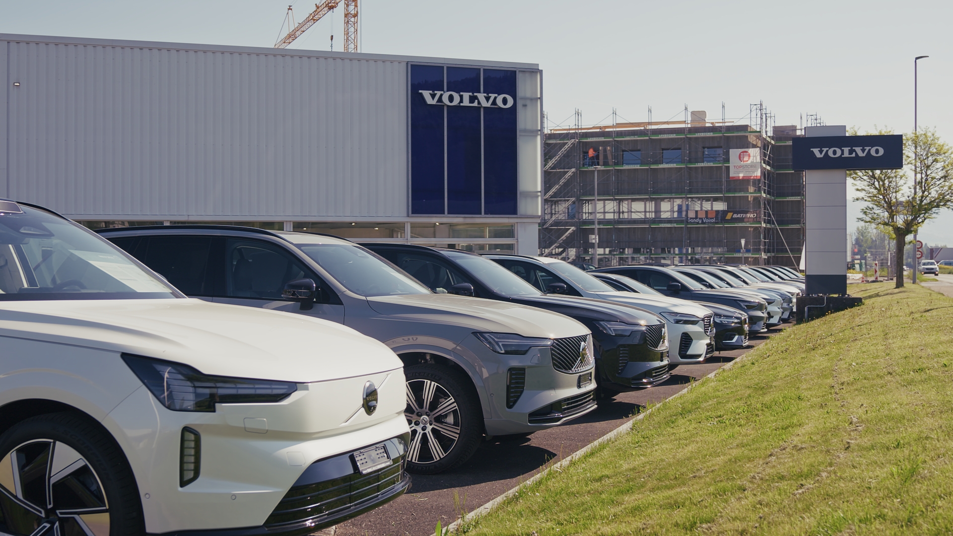 VOLVO C40 P6 Recharge Plus-image-0