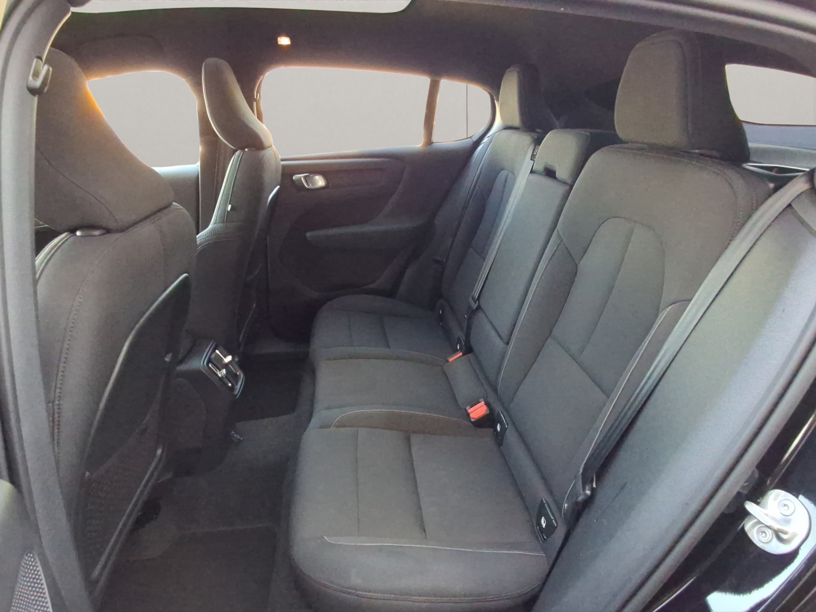 VOLVO C40 P6 Recharge Plus-image-12