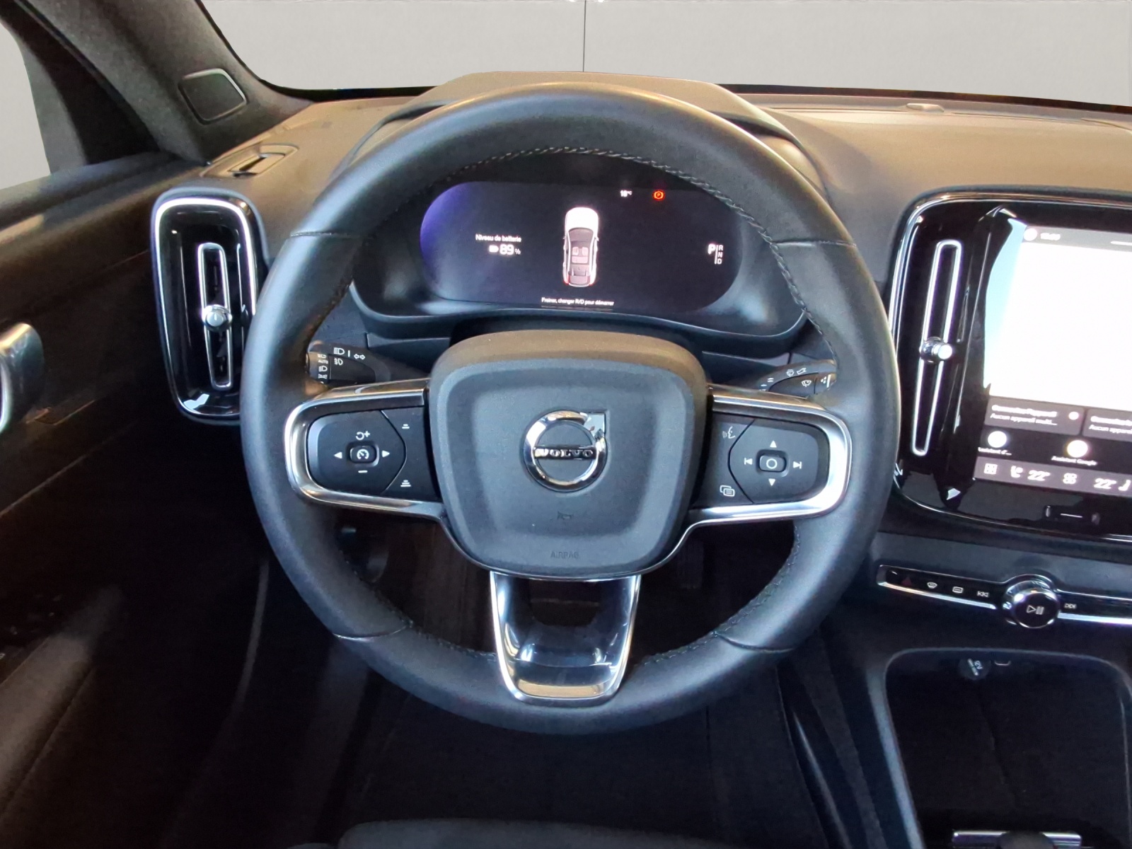 VOLVO C40 P6 Recharge Plus-image-7