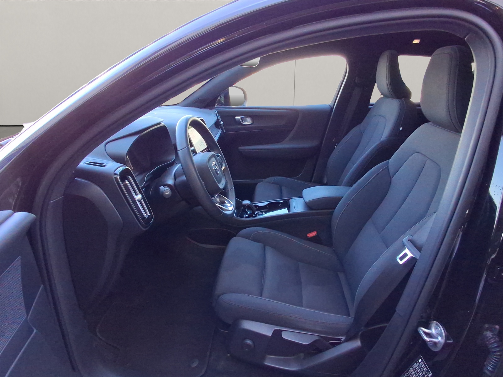 VOLVO C40 P6 Recharge Plus-image-6