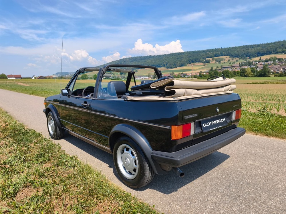 VW Golf 1-image-1