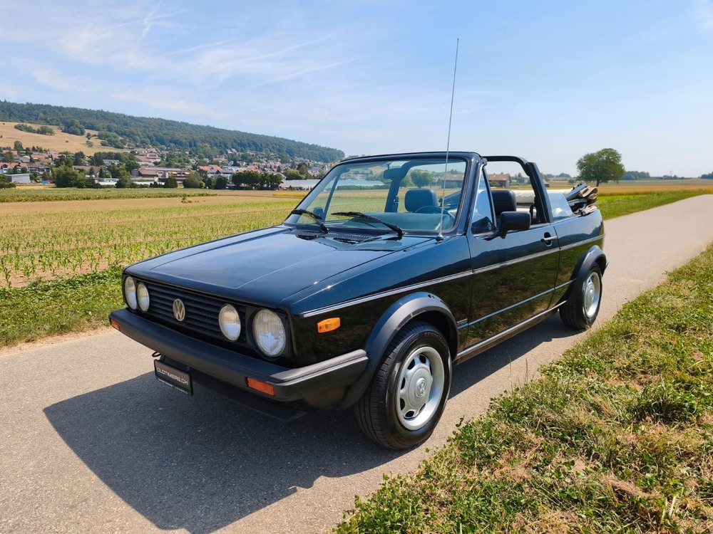 VW Golf 1-image-0