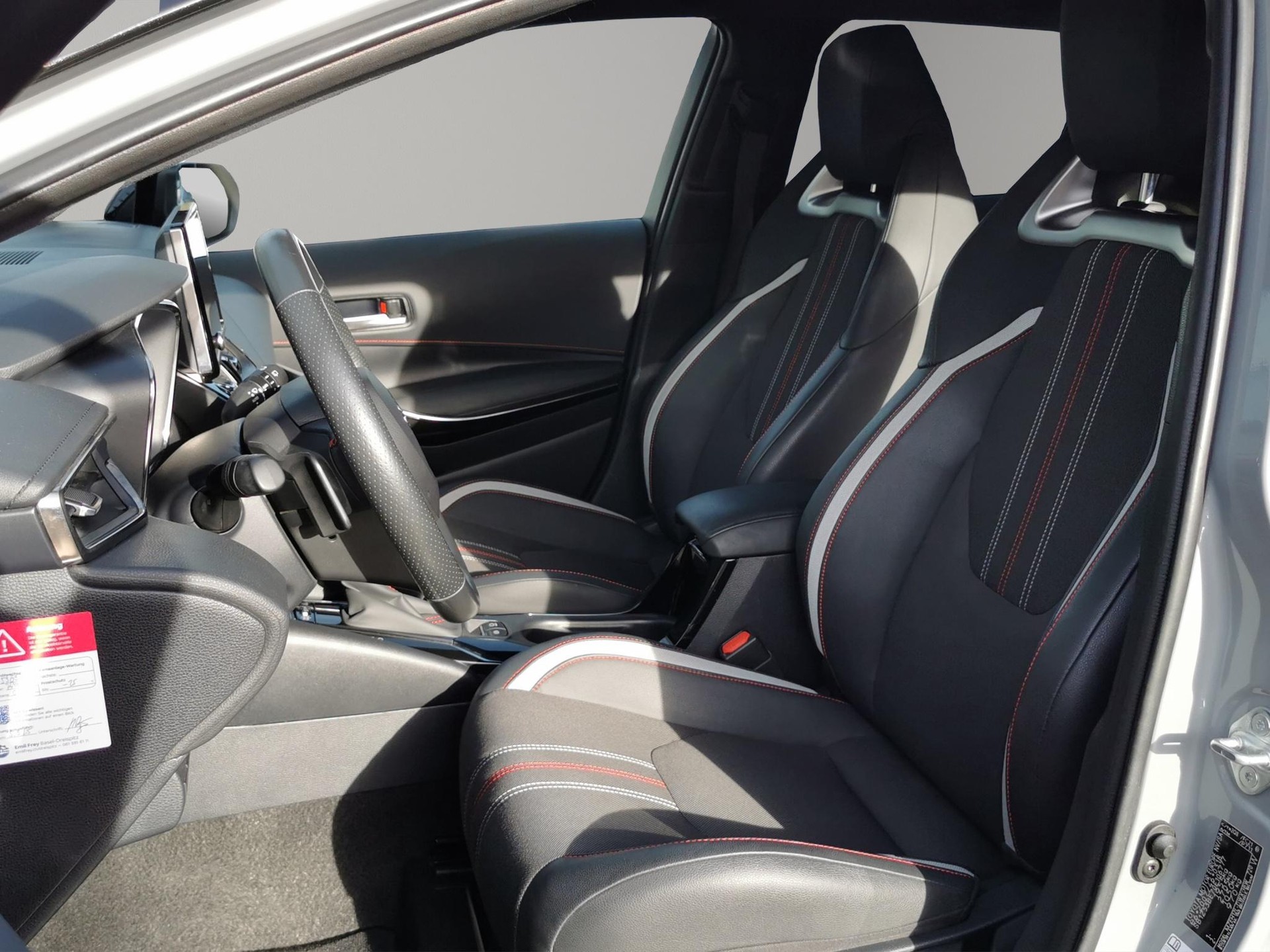 TOYOTA Corolla Touring Sports 2.0 HSD GR-S-image-1