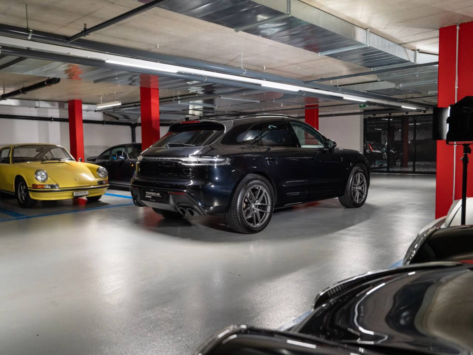 PORSCHE Macan T (MY24)-image-7