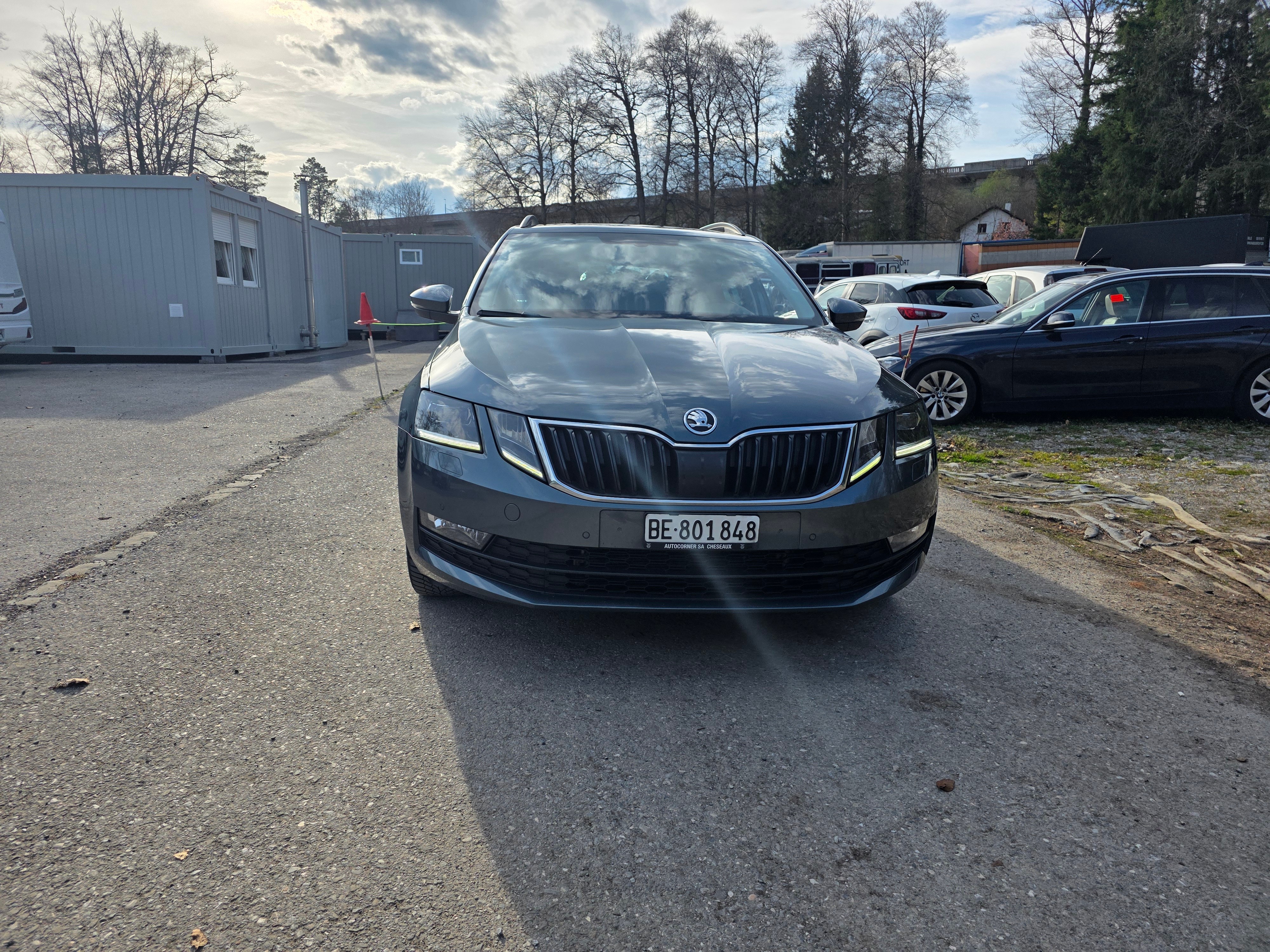 Car photo
