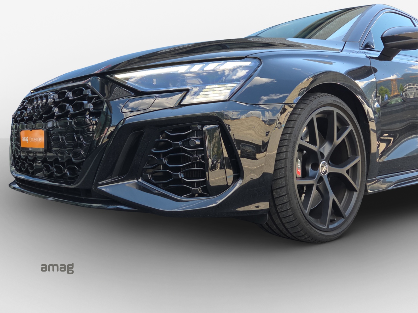 AUDI RS3 Sportback 2.5 TSI quattro S-tronic-image-15