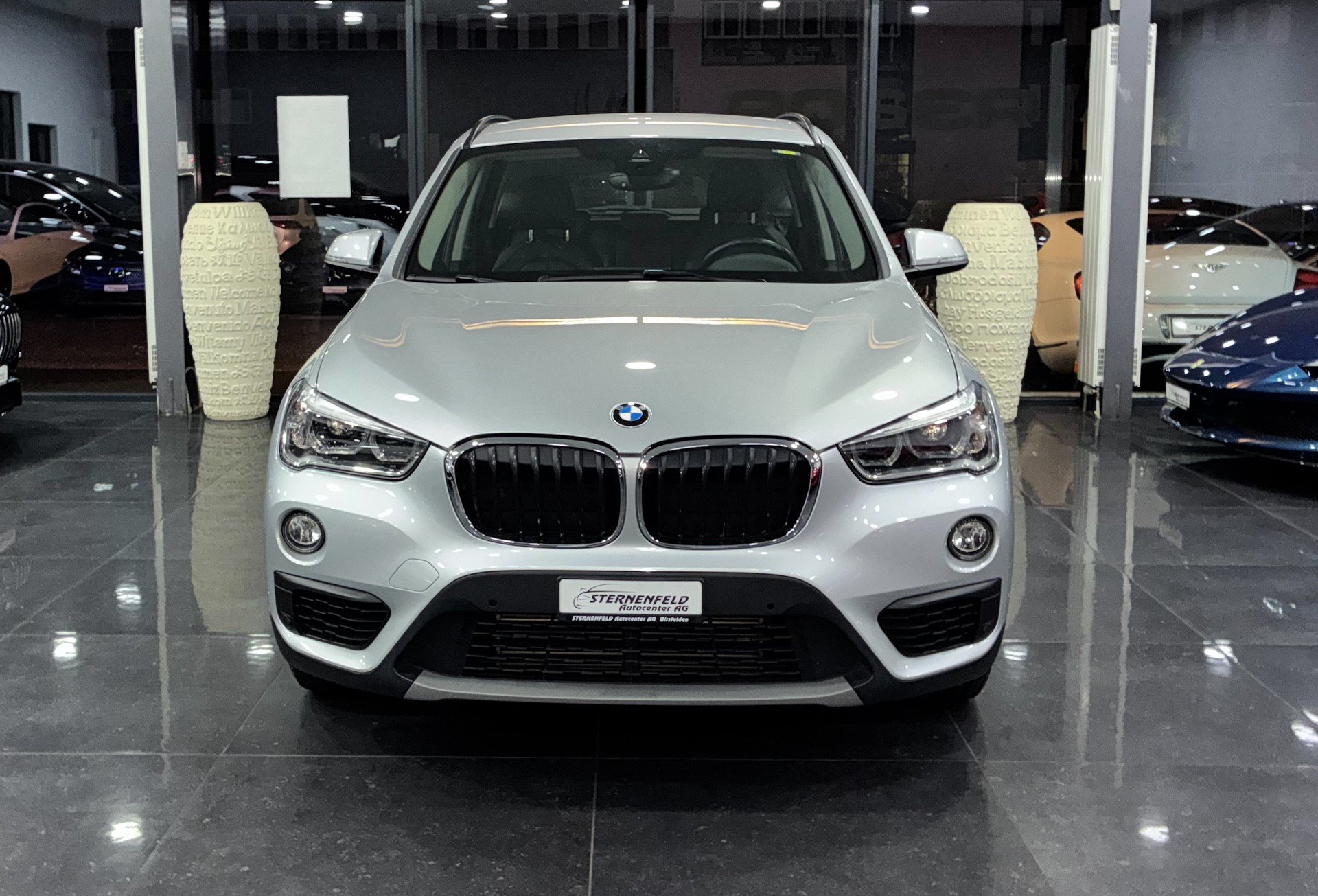 BMW X1 xDrive 18d Steptronic-image-1
