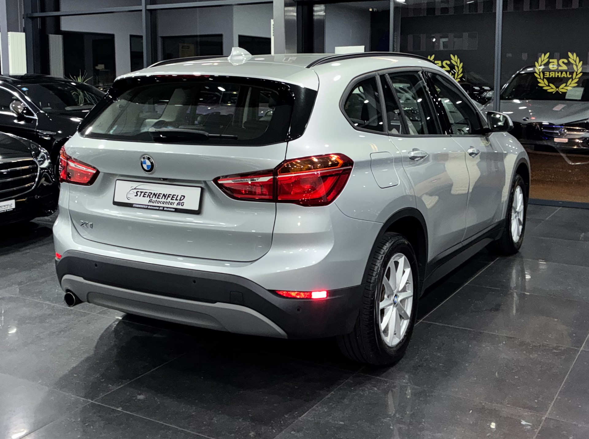 BMW X1 xDrive 18d Steptronic-image-3
