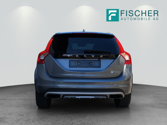 VOLVO V60 CC T5 AWD Summum-image-3