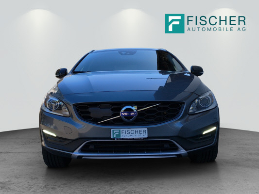 VOLVO V60 CC T5 AWD Summum-image-2