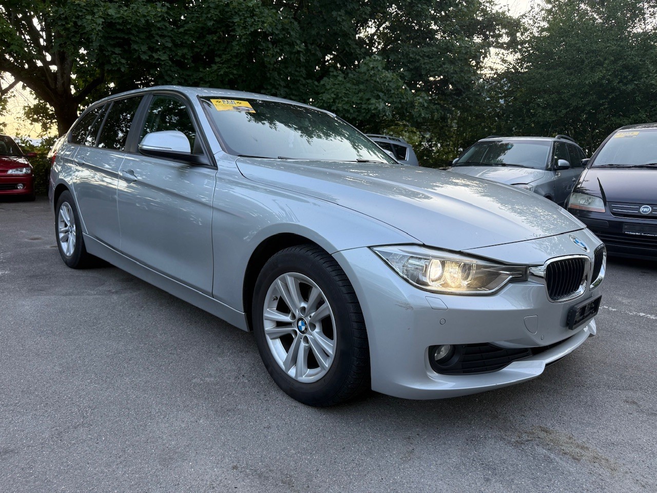 BMW 316i Touring Business Steptronic-image-1