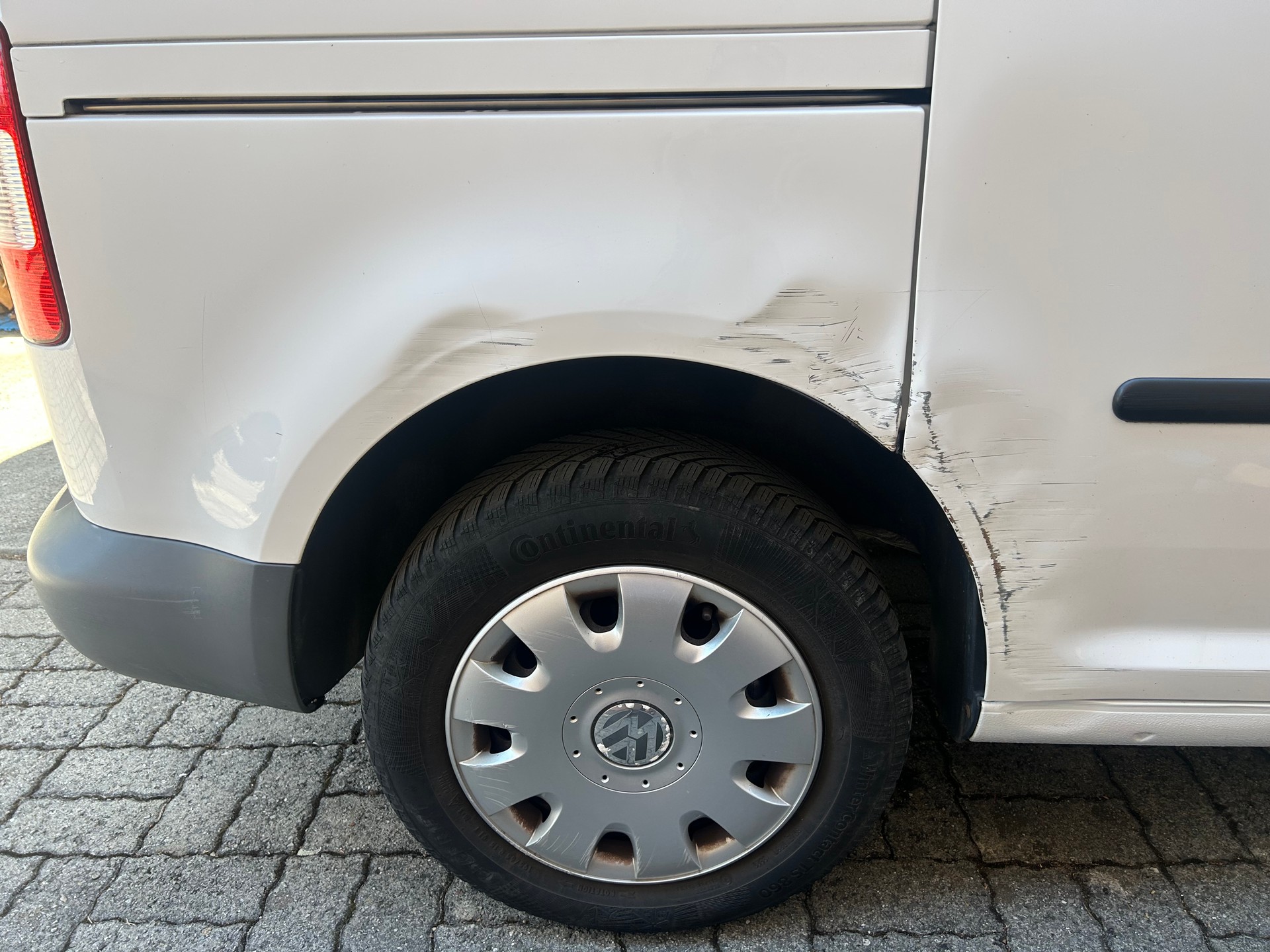 VW CADDY-image-1