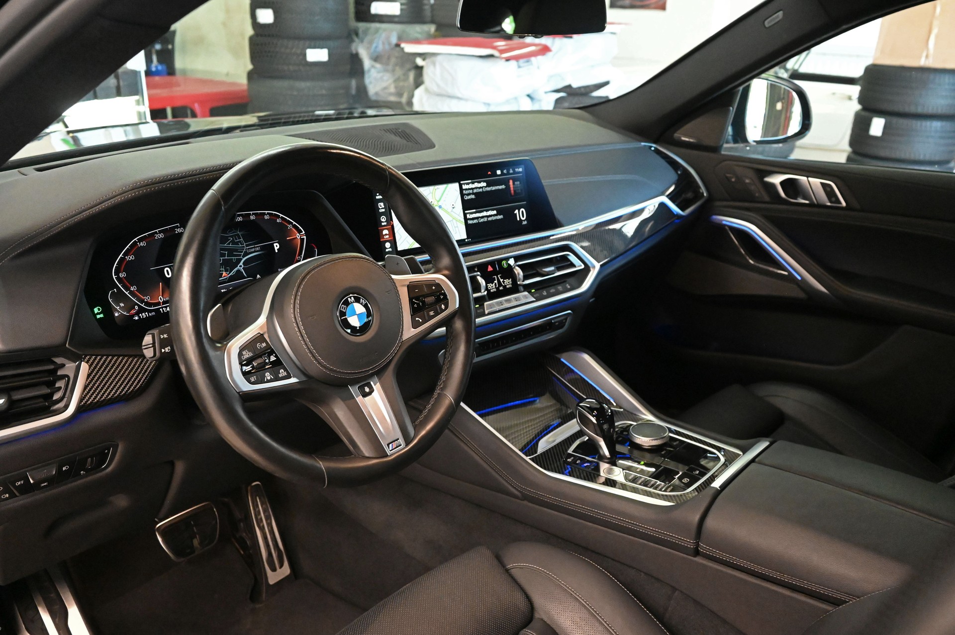 BMW X6 xDrive 48V 40i M Sport Steptronic-image-11