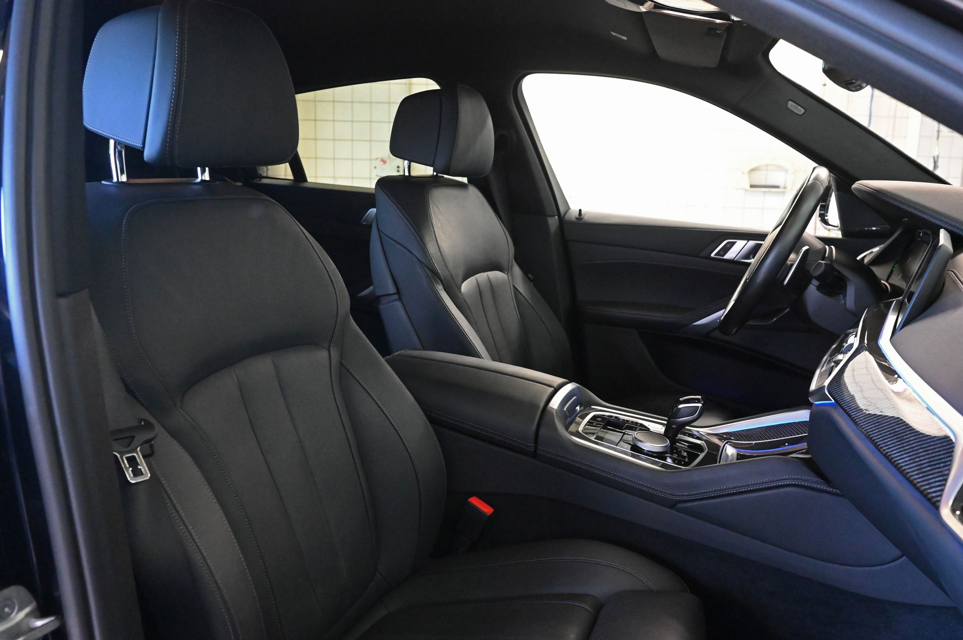 BMW X6 xDrive 48V 40i M Sport Steptronic-image-30