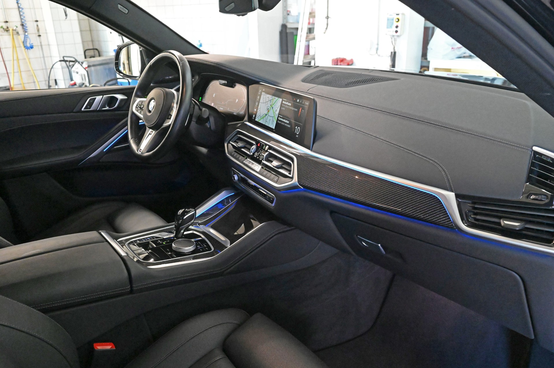 BMW X6 xDrive 48V 40i M Sport Steptronic-image-29
