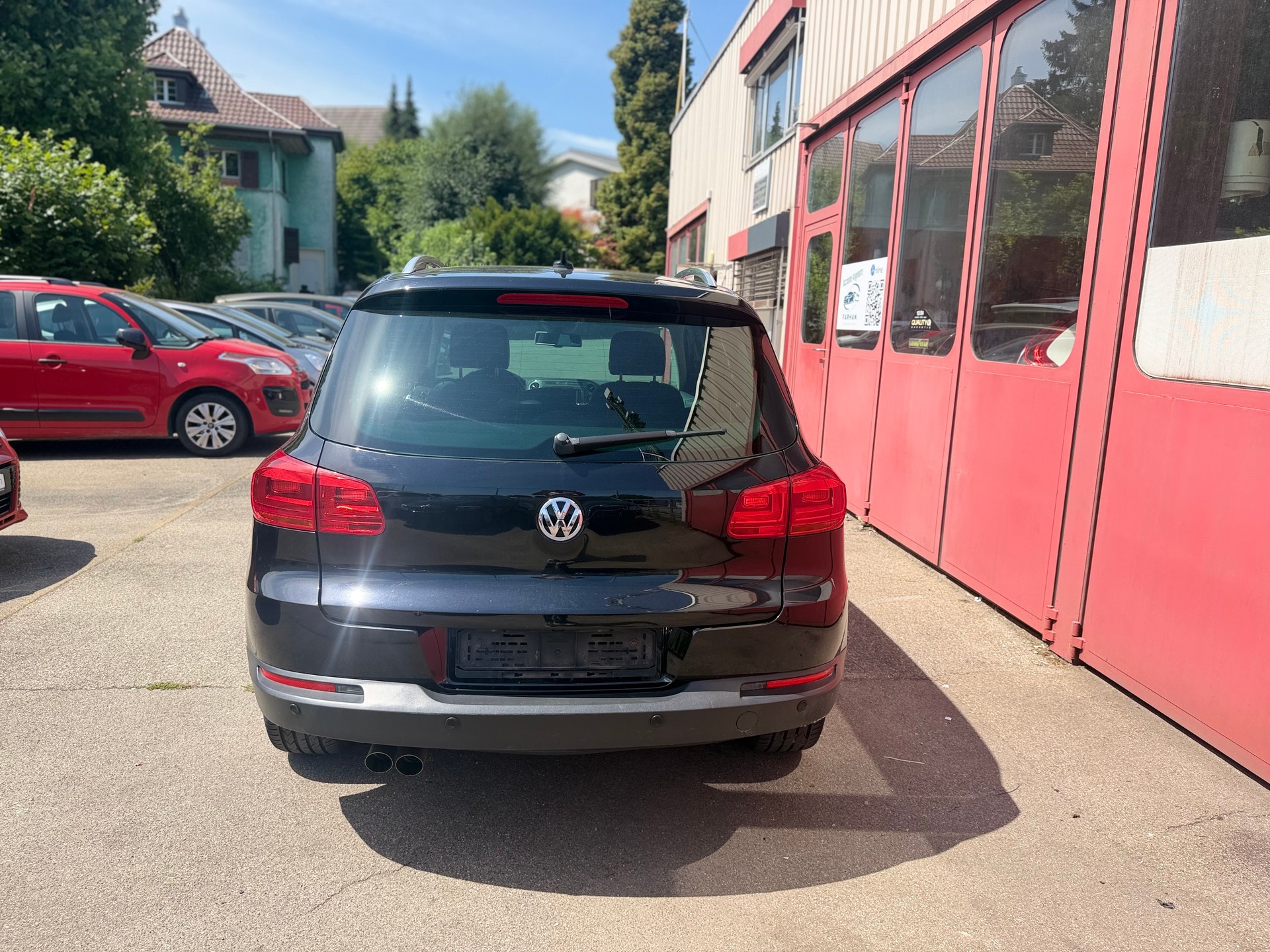VW Tiguan 2.0 TDI BlueMotion Sport&Style 4Motion DSG-image-4