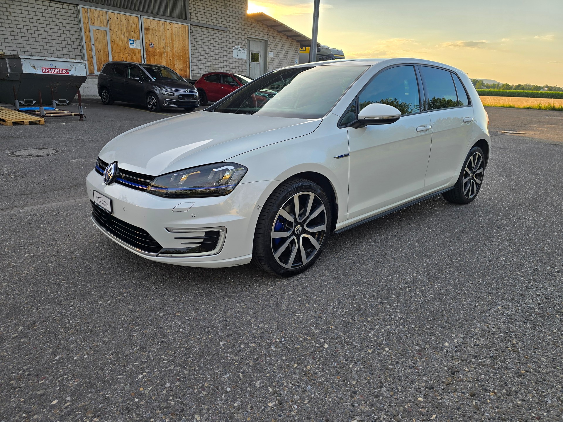VW Golf 1.4 TSI GTE DSG-image-2