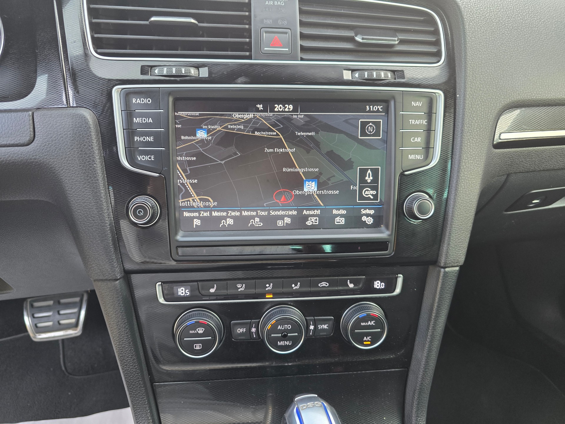 VW Golf 1.4 TSI GTE DSG-image-16