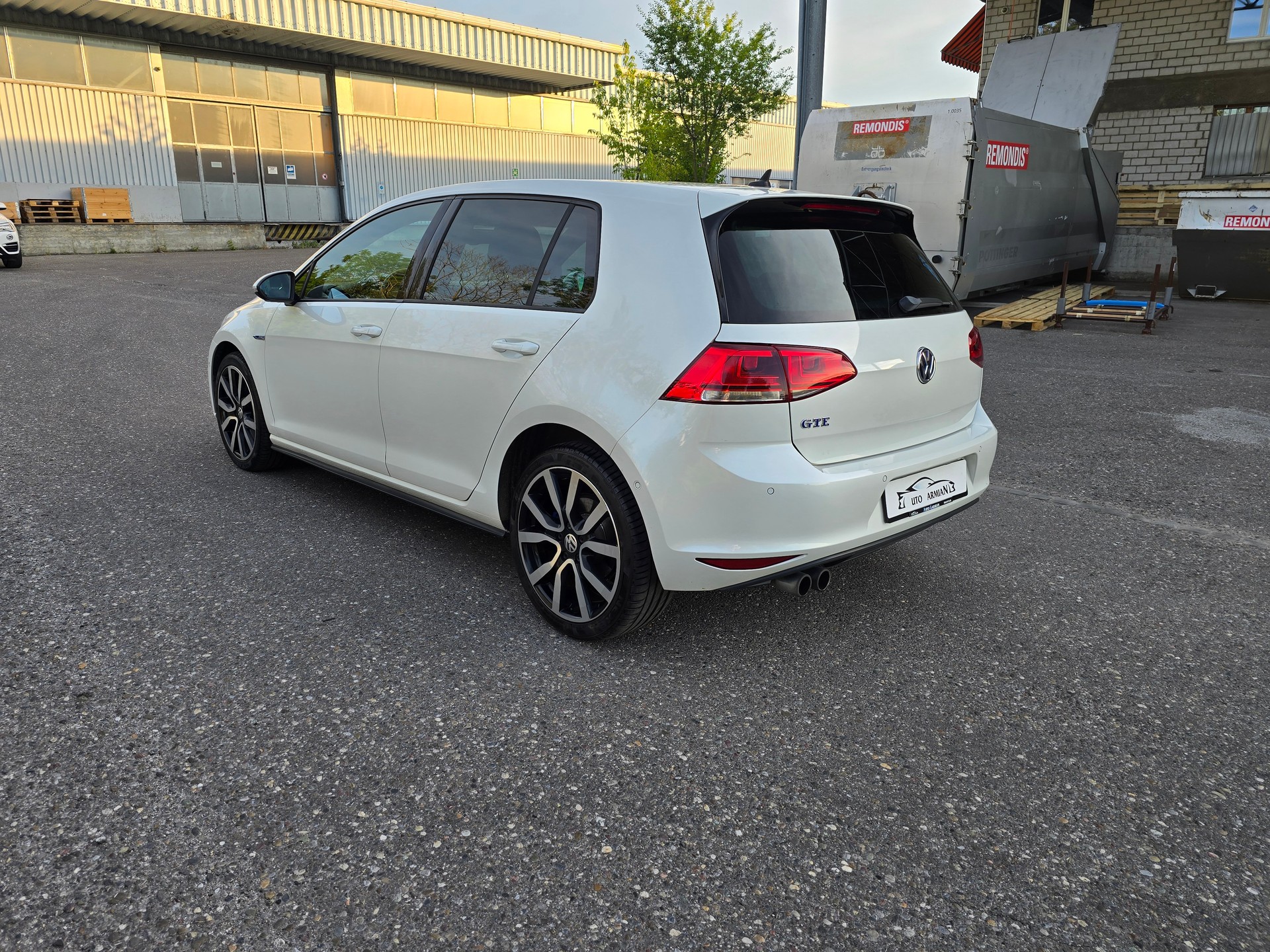 VW Golf 1.4 TSI GTE DSG-image-5