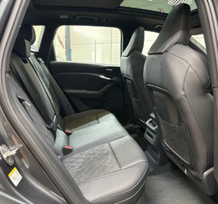 AUDI Q6 e-tron quattro S-line Tech pro mit traumhafter Ausstattung-image-10