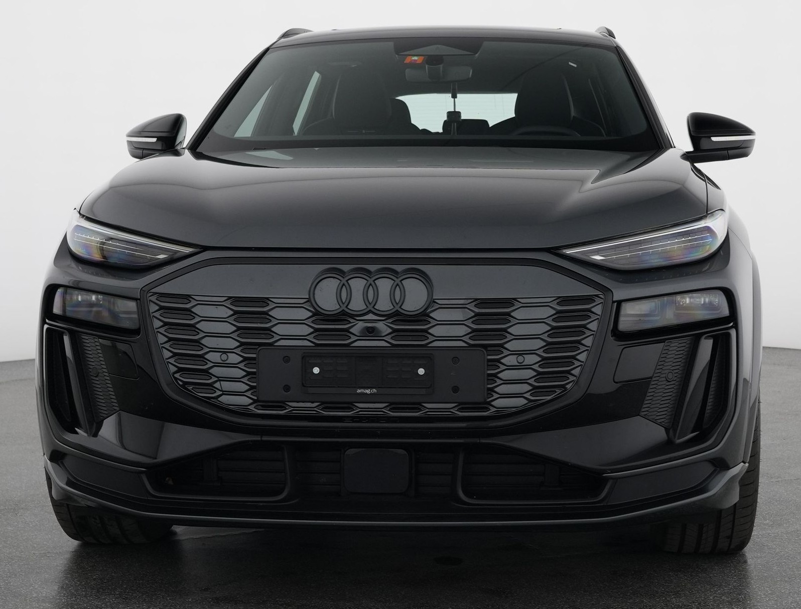 AUDI Q6 e-tron quattro S-line Tech pro mit traumhafter Ausstattung-image-5