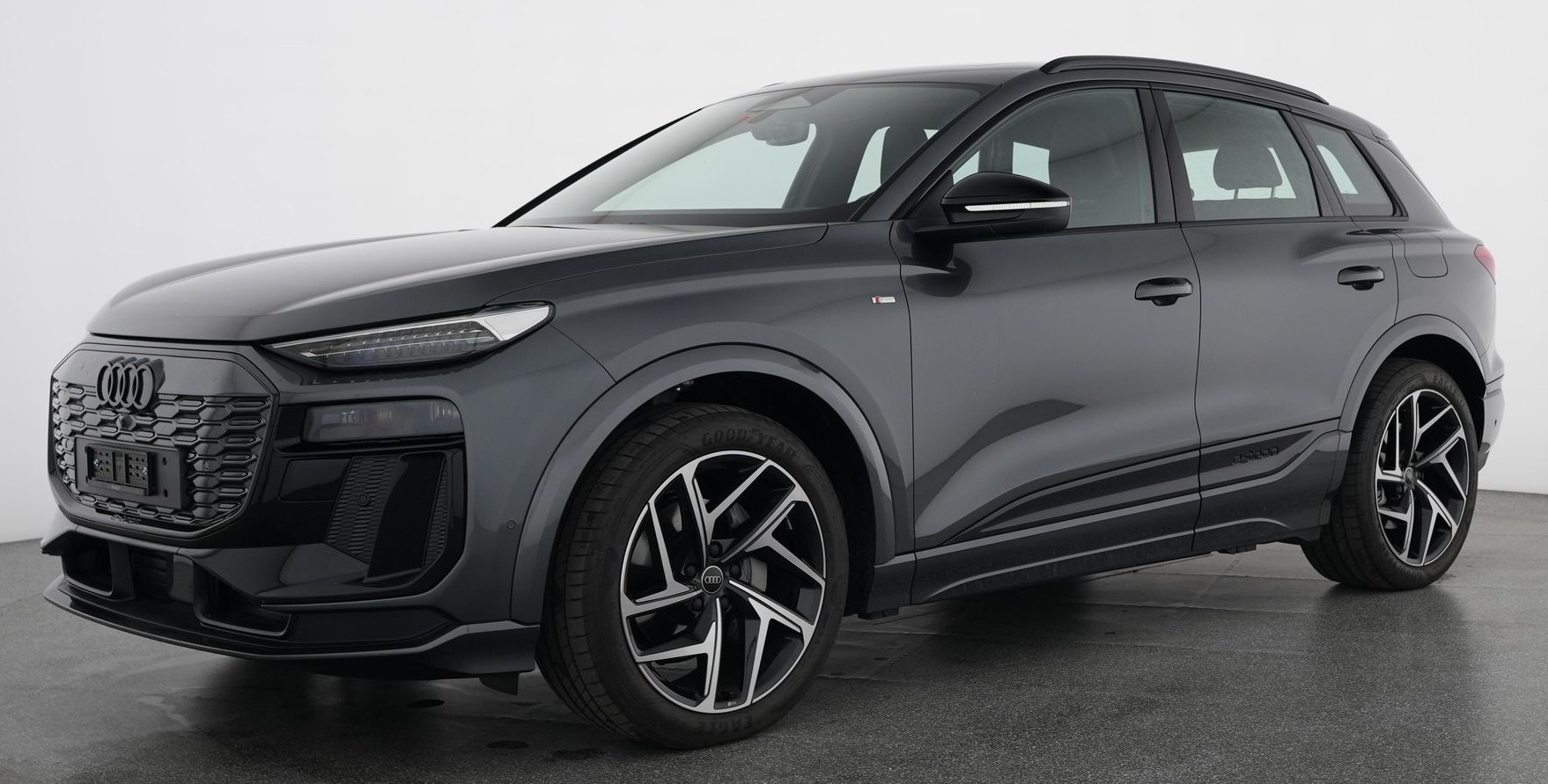 AUDI Q6 e-tron quattro S-line Tech pro mit traumhafter Ausstattung-image-0