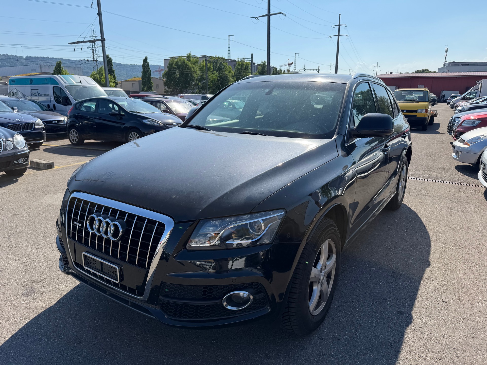 AUDI Q5 3.0 TDI S-Line Quattro-image-0