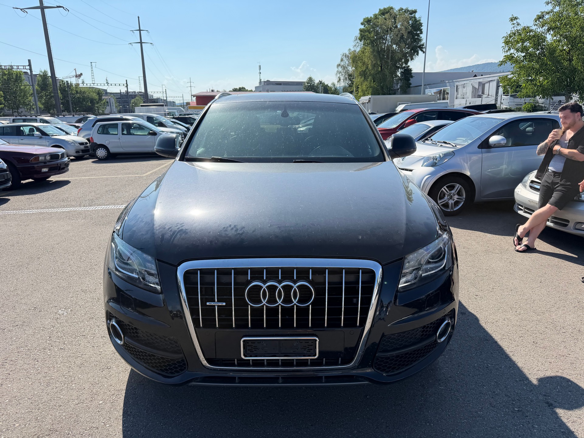 AUDI Q5 3.0 TDI S-Line Quattro-image-1