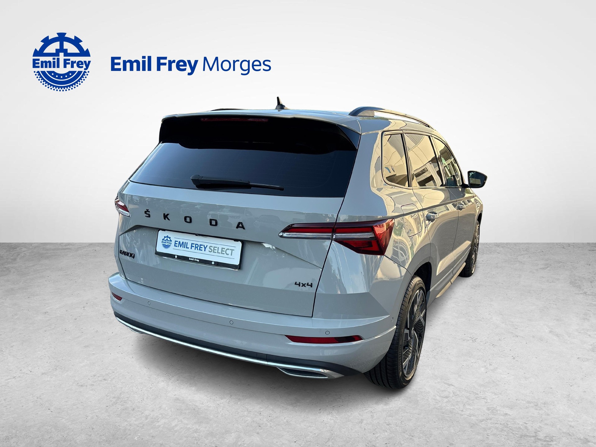 SKODA Karoq 2.0 TSI SportLine 4x4 DSG-image-2