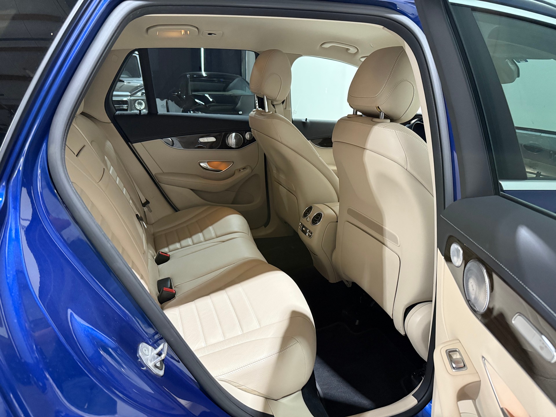 MERCEDES-BENZ GLC 400 d 4Matic 9G-Tronic CH-Fahrzeug-image-14