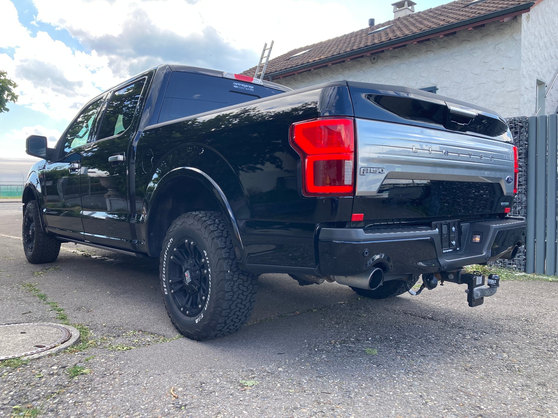 FORD F-150 Super Cab 3.5 455HP Limited *Full*-showroom-element-3