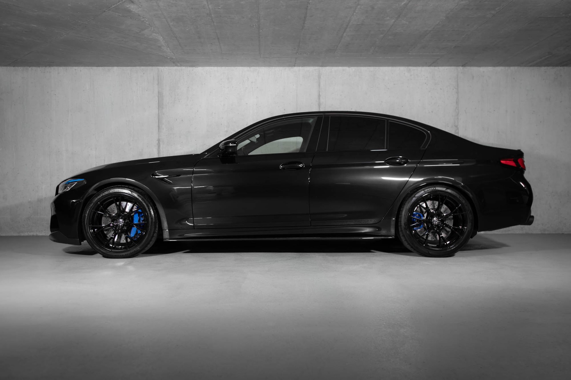 BMW M5 xDrive Competition Drivelogic-showroom-element-3