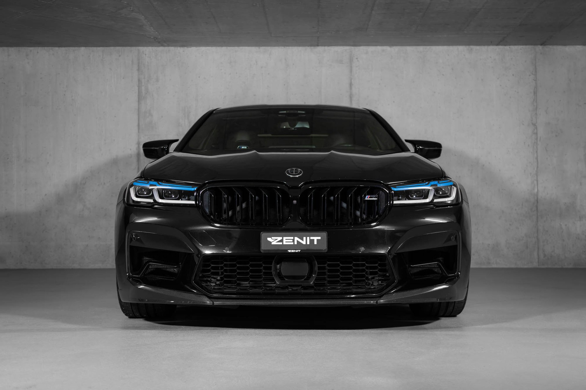 BMW M5 xDrive Competition Drivelogic-showroom-element-2