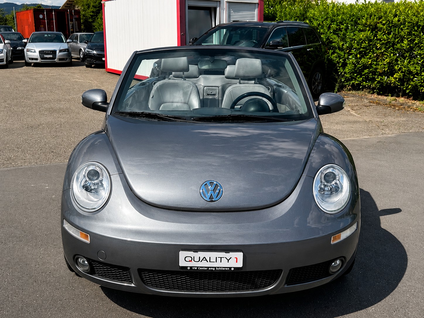 VW Beetle Cabrio 1.8 T Sixty-image-15