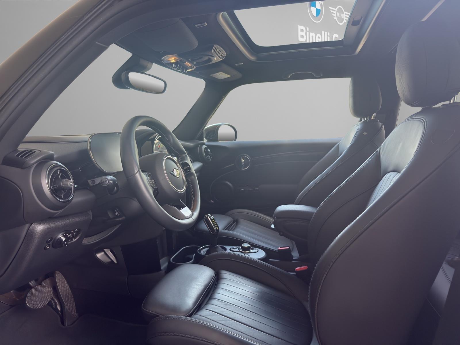 MINI F56 Cooper SE-image-6