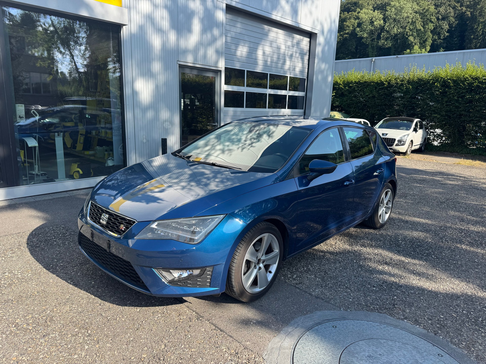 SEAT Leon 1.4 TSI FR-Evolution-image-2