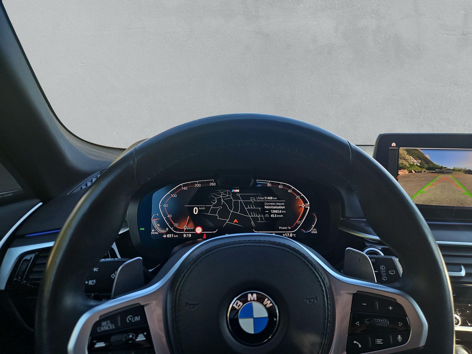 BMW 520d xDrive Touring Pure M Sport (CH)-image-17