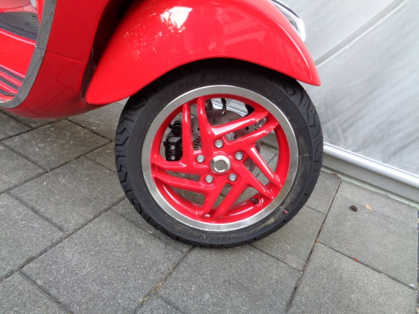 PIAGGIO VESPA PRIMAVERA 125 ABS RED MY26 E5-image-6