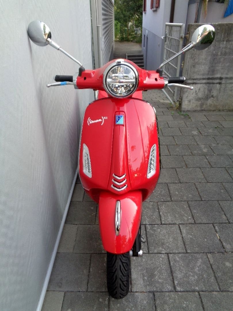 PIAGGIO VESPA PRIMAVERA 125 ABS RED MY26 E5-showroom-element-2