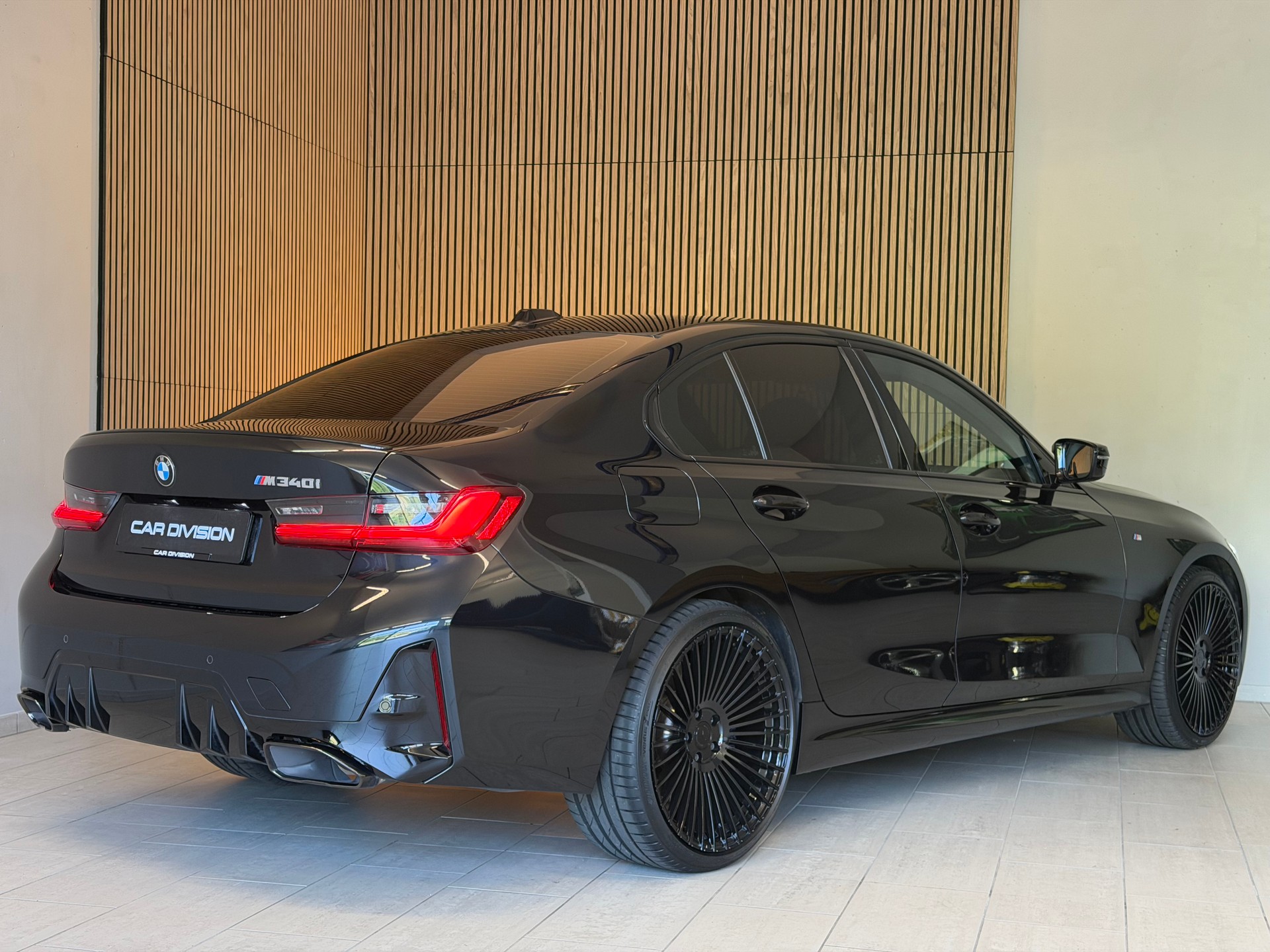 BMW M340i xDrive 48V Steptronic M Sport-image-8