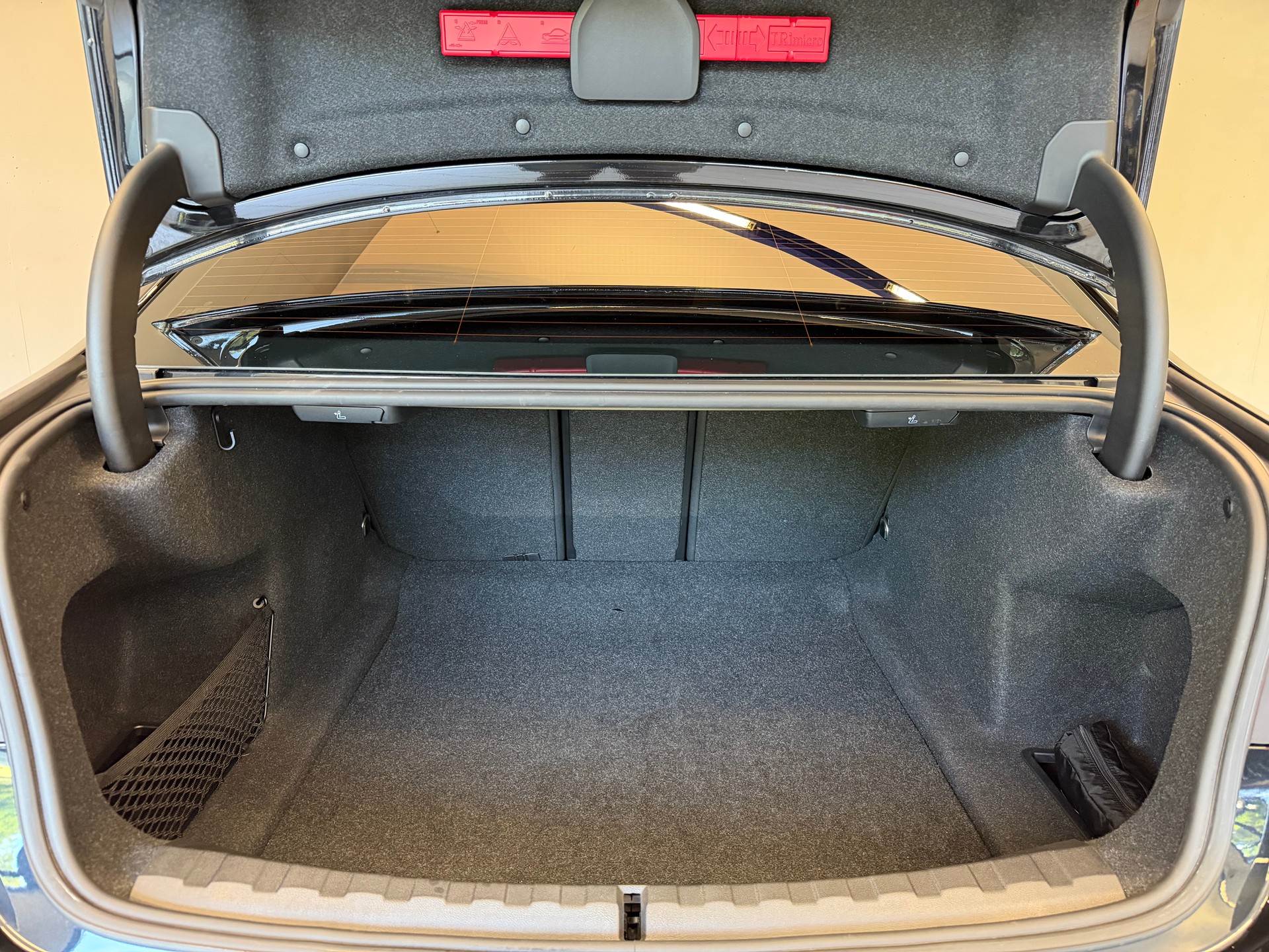 BMW M340i xDrive 48V Steptronic M Sport-image-16