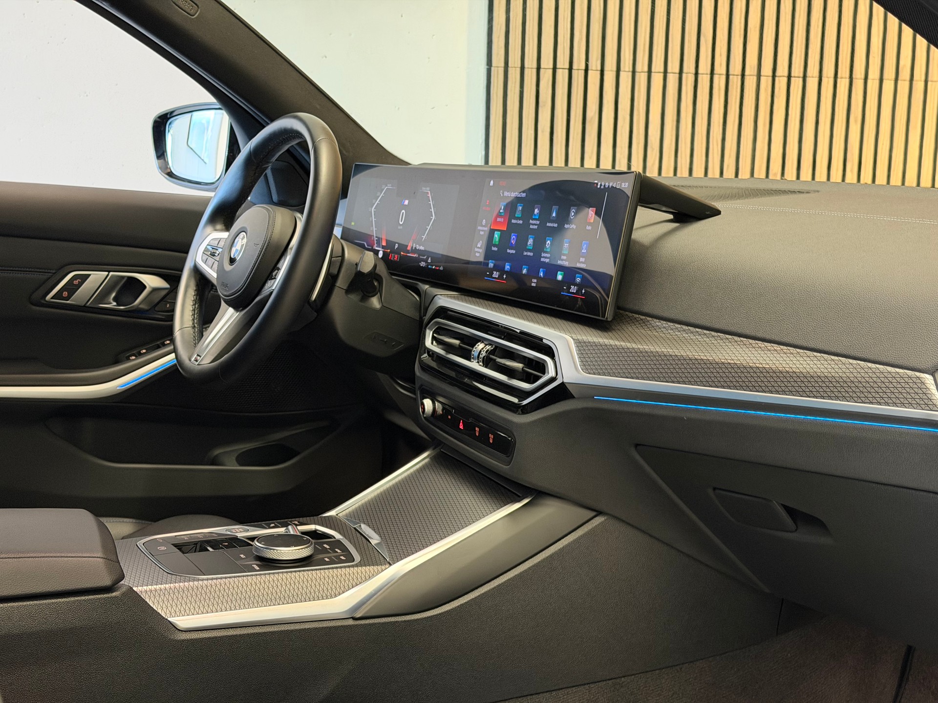 BMW M340i xDrive 48V Steptronic M Sport-image-18