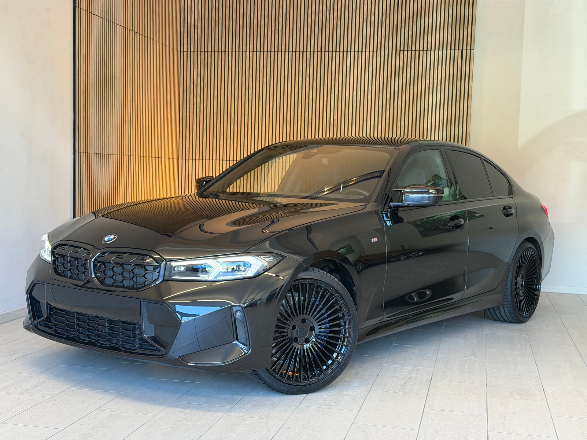 BMW M340i xDrive 48V Steptronic M Sport-image-0