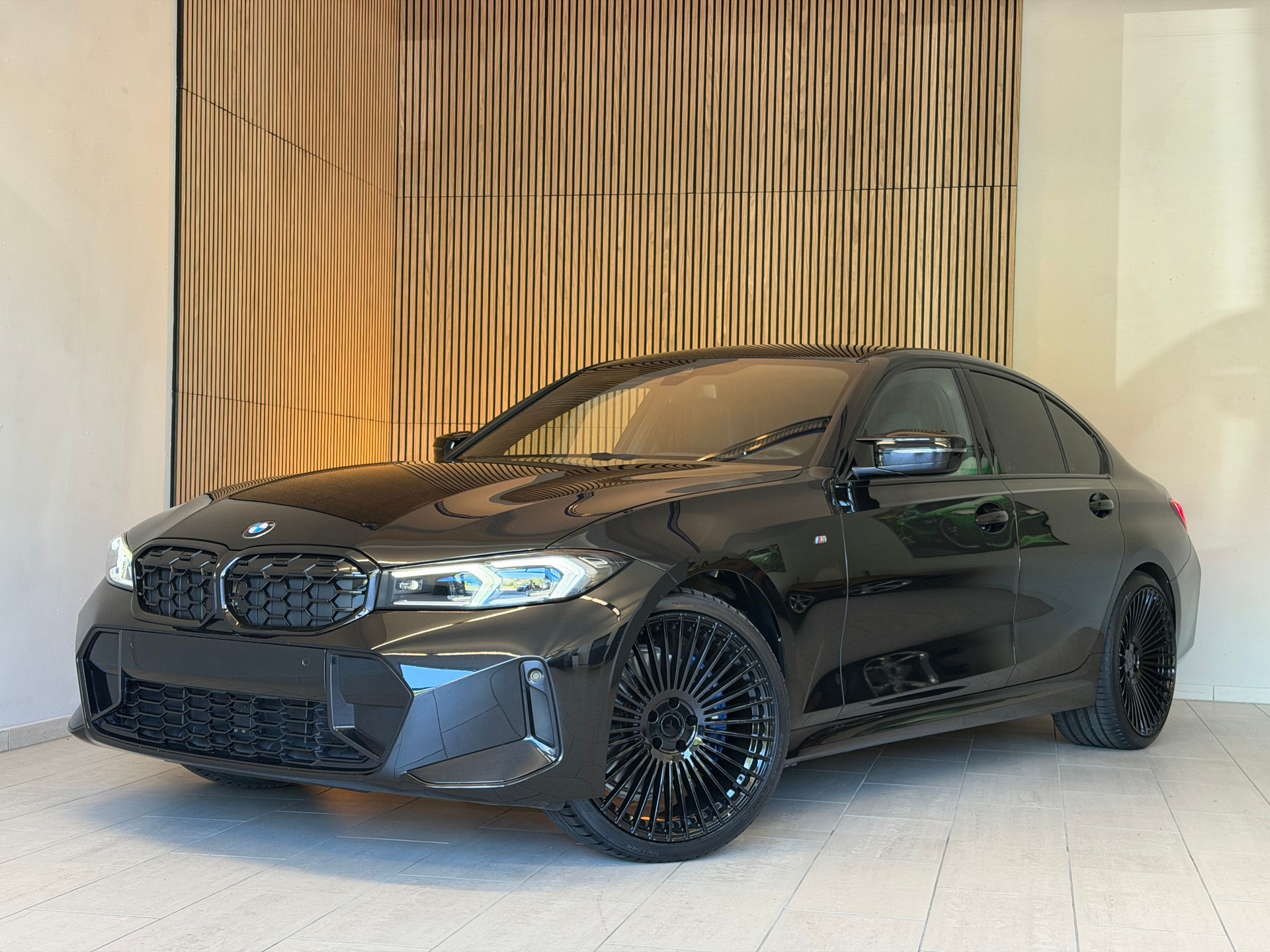 BMW M340i xDrive 48V Steptronic M Sport-image-1