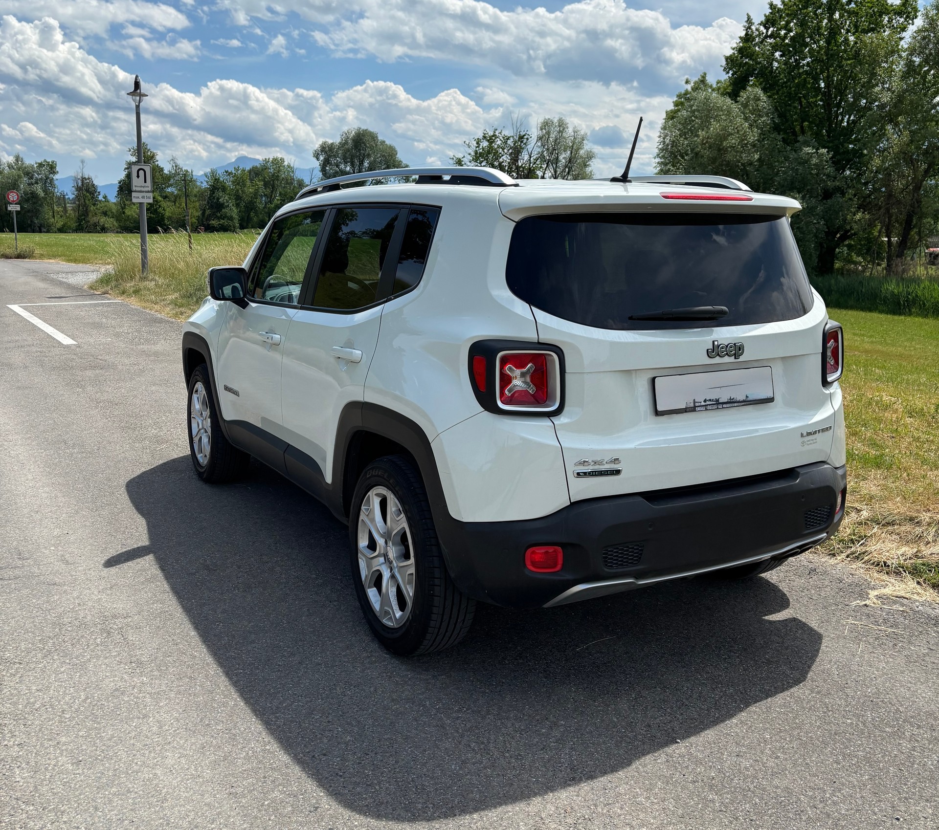 JEEP 2.0 CRD 140 Limited AWD-image-2